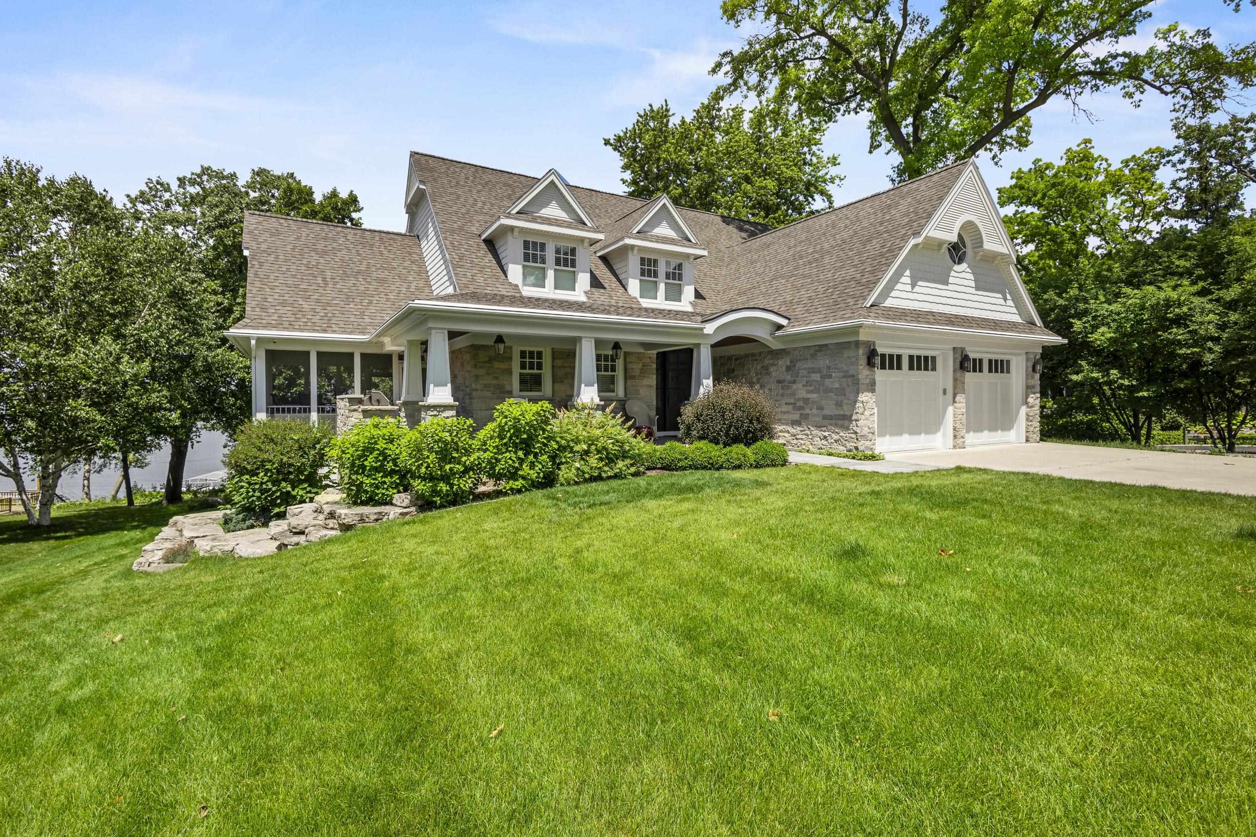 W2654 Oakwood Beach Road Markesan, WI 53946 - Photo 3 of 73