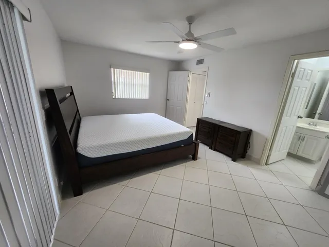 $1,400 | 287 Seville L, Unit L, Delray Beach, FL 33446