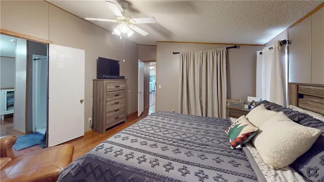 $160,000 | 104 South Bailey Road, Pittsburg, KS 66762