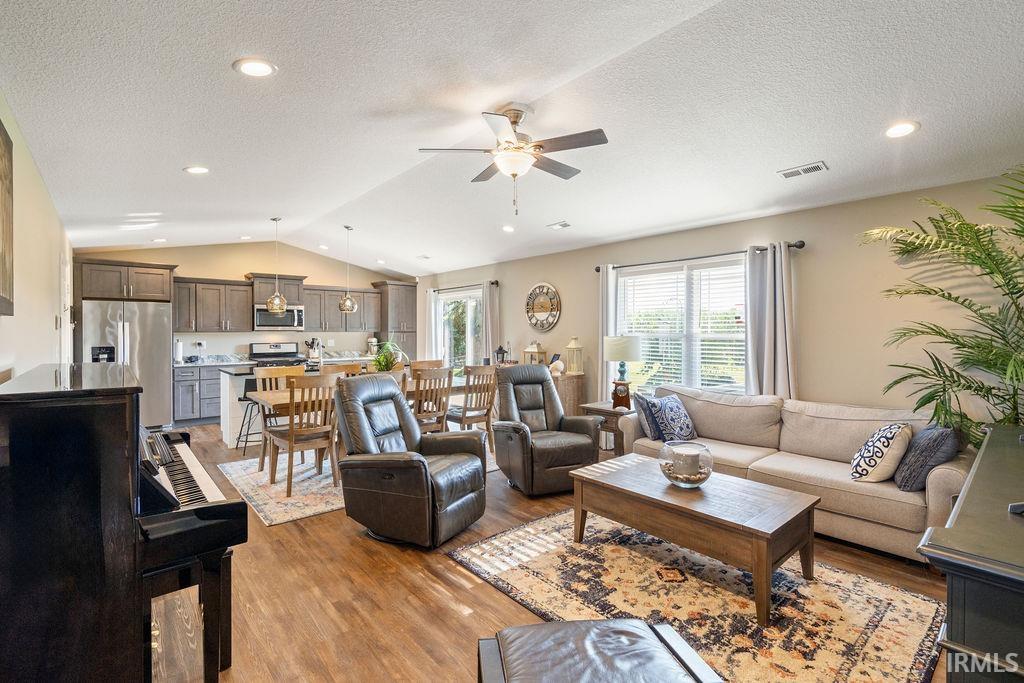 4643 North St Road Urbana, IN 46990 - Photo 5 of 23 Gallery Image 5