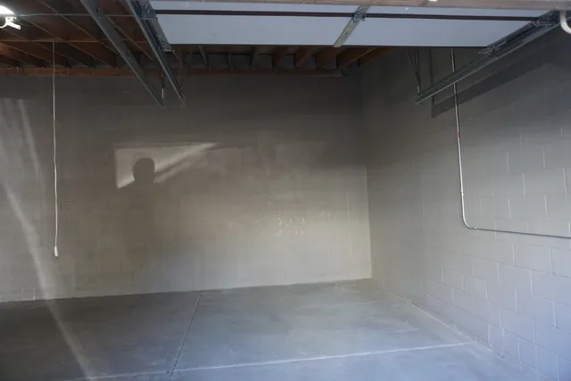 $1,200 | 351 Gregory Street, Bridgeport, CT 06604