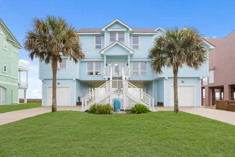 $1,995,000 | 19023 Kahala Drive, Galveston, TX 77554