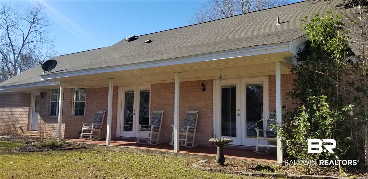 20086 Pecan Trace Fairhope, AL 36532 - Photo 36 of 44 Back patio
