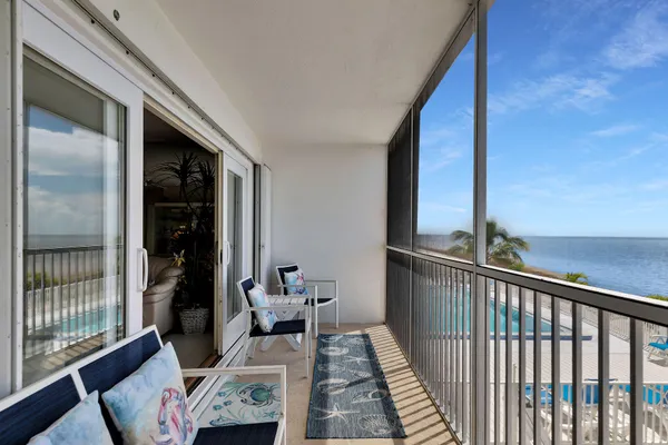 $648,999 | 135 Coco Plum Drive, Unit 1B, Marathon, FL 33050