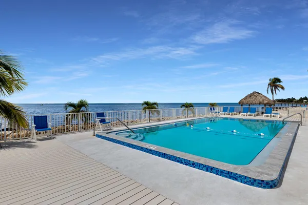 $648,999 | 135 Coco Plum Drive, Unit 1B, Marathon, FL 33050