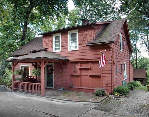 2125 Hulton Road Plum, PA 15147 - Photo 1 of 18 Exterior Front.