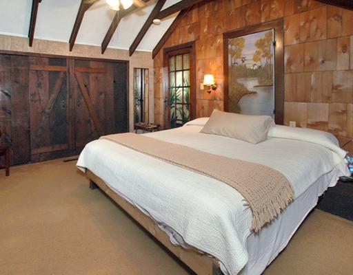 2125 Hulton Road Plum, PA 15147 - Photo 15 of 18 Bedroom.