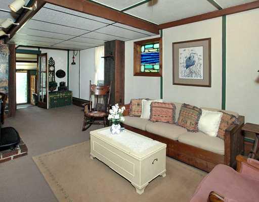 2125 Hulton Road Plum, PA 15147 - Photo 6 of 18 Family Room.