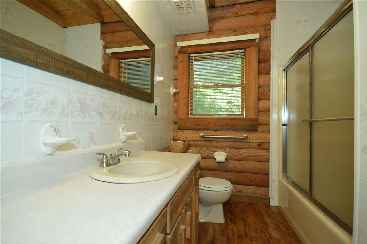 6343 Mayfair Road Milton, FL 32570 - Photo 29 of 49 Gallery Image 29