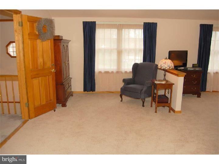 217 Knapp Road Lansdale, PA 19446 - Photo 14 of 24 Bedroom - Main