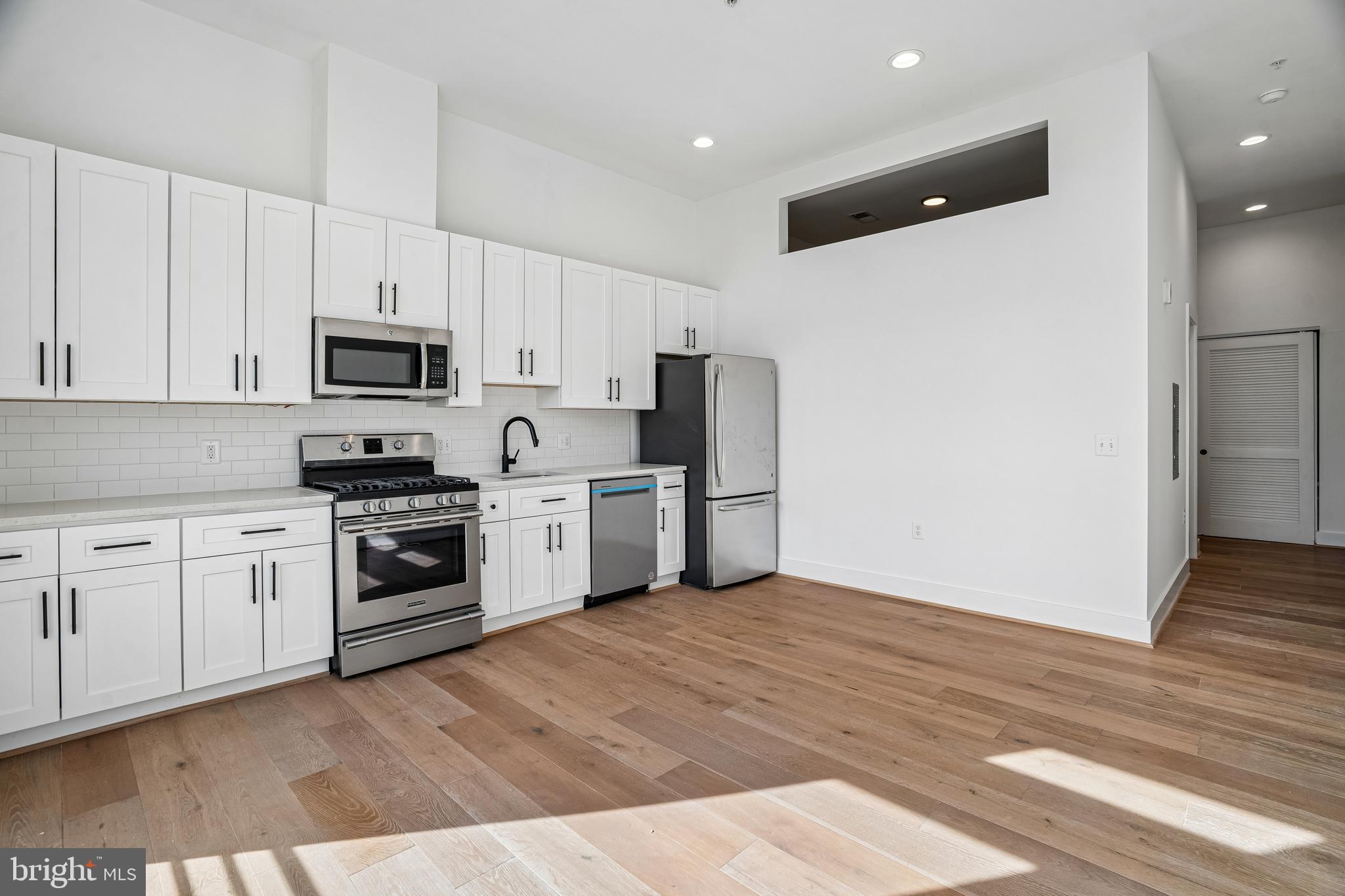 4308 Georgia Avenue Northwest, Unit 502 Washington, DC 20011 - Photo 12 of 29