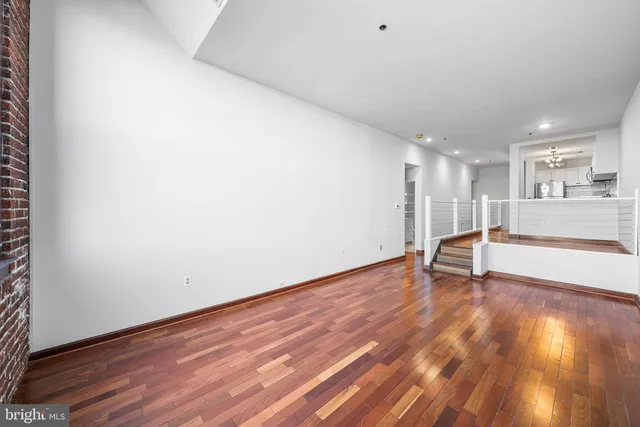 a view of hallway with elevator