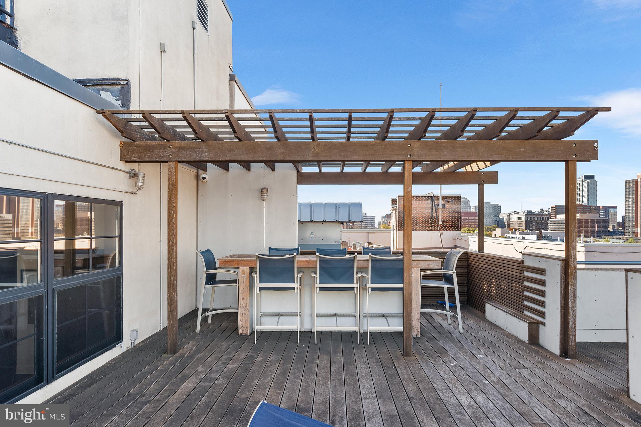315 New Street, Unit 614 Philadelphia, PA 19106 - Photo 32 of 34 Roof deck for Bridgeview residents