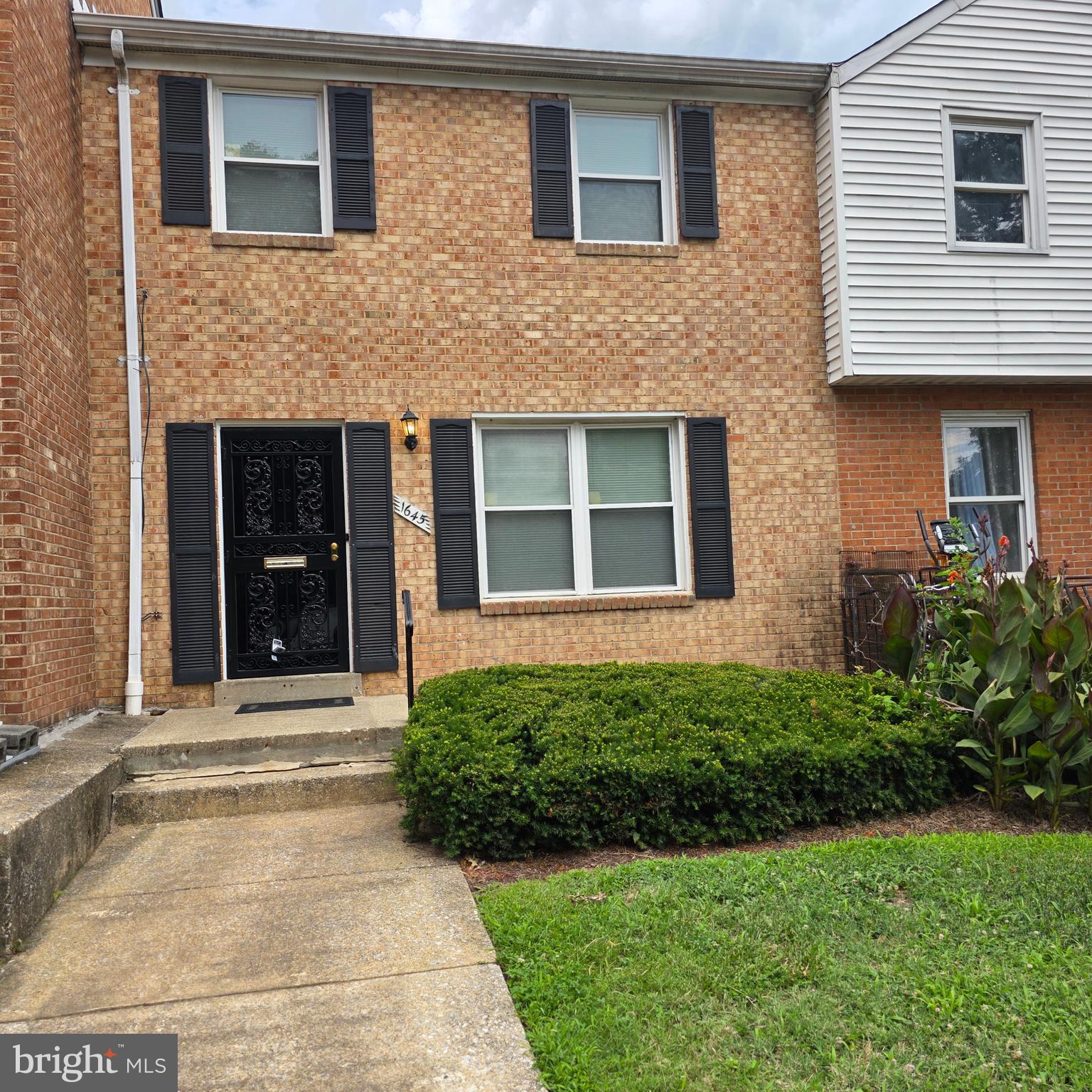 1645 Addison Road South District Heights, MD 20747 - Photo 5 of 37 Gallery Image 5