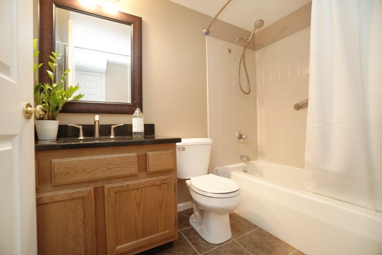 5325 Cooper Road, Unit D Montgomery, OH 45242 - Photo 20 of 25