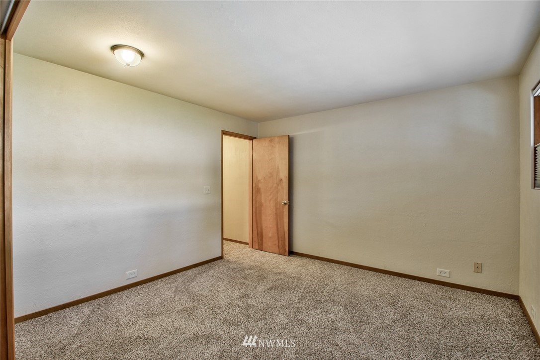 16577 Blodgett Road Mount Vernon, WA 98274 - Photo 15 of 24 Gallery Image 15
