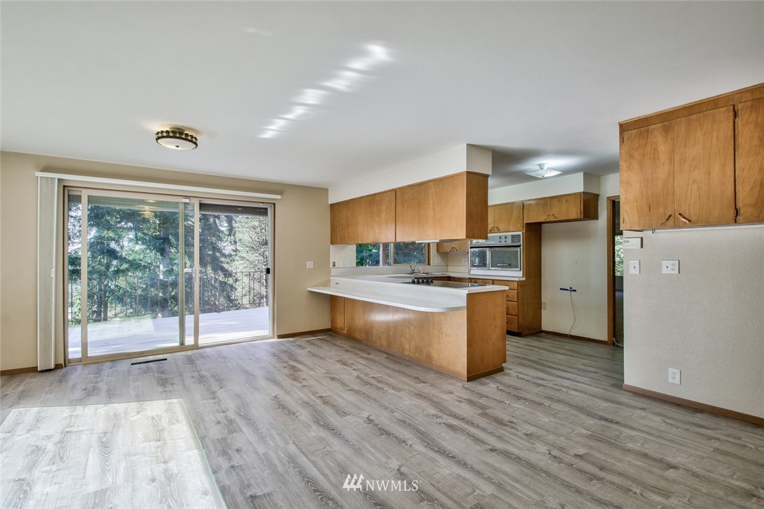 16577 Blodgett Road Mount Vernon, WA 98274 - Photo 9 of 24 Gallery Image 9