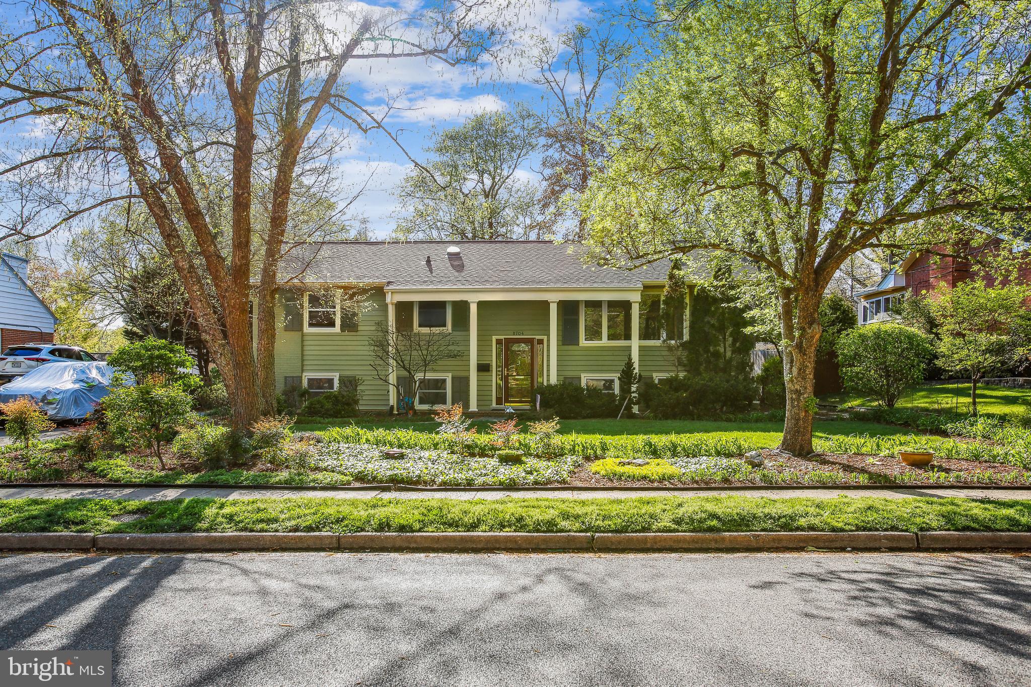 8704 Bradgate Road Alexandria, VA 22308 - Photo 3 of 50 Gallery Image 3