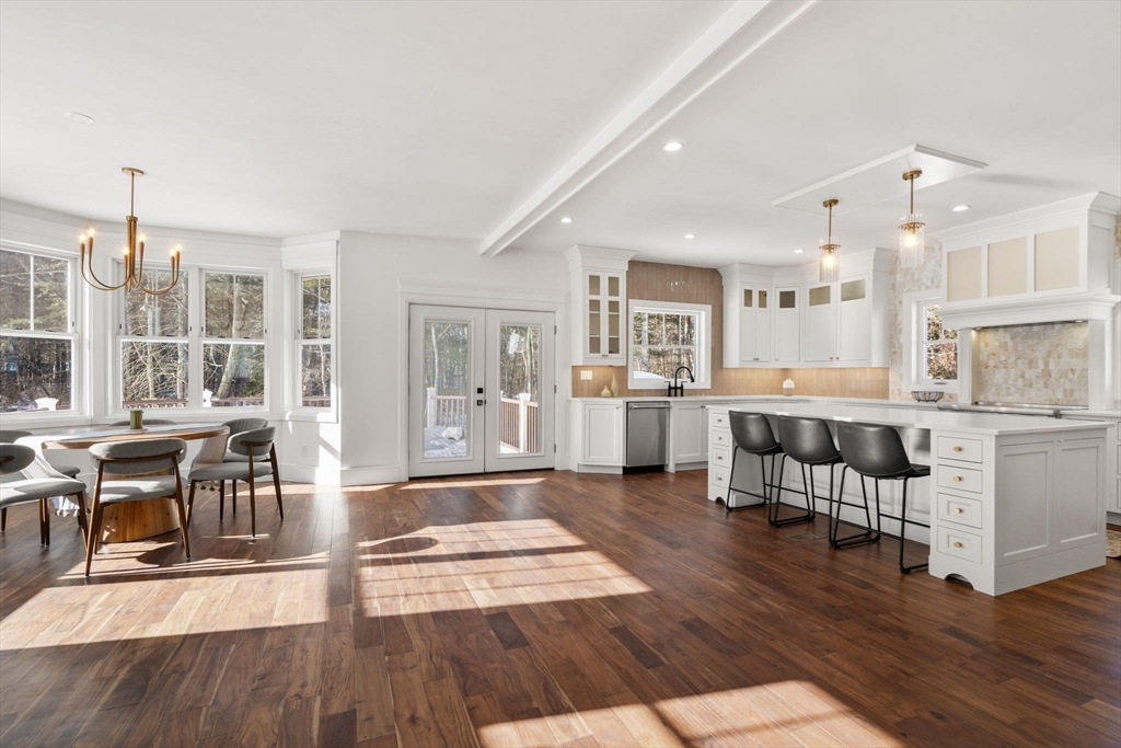 62 Claybrook Road Dover, MA 02030 - Photo 10 of 38