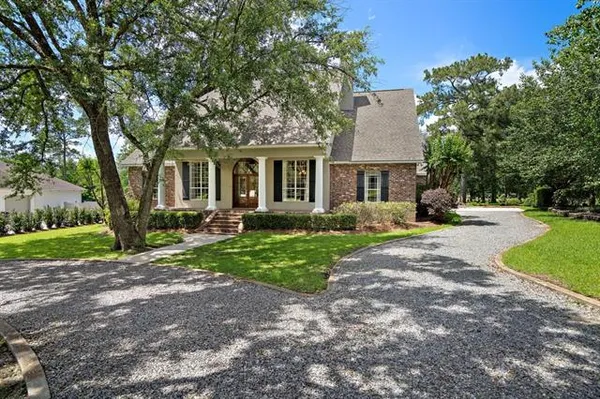 $675,000 | 444 Trailhead Drive, Abita Springs, LA 70420