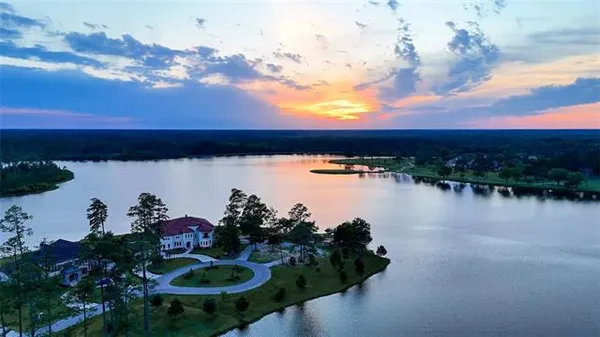 $675,000 | 444 Trailhead Drive, Abita Springs, LA 70420