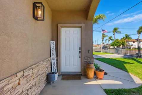 $995,000 | 908 Florence Street, Imperial Beach, CA 91932