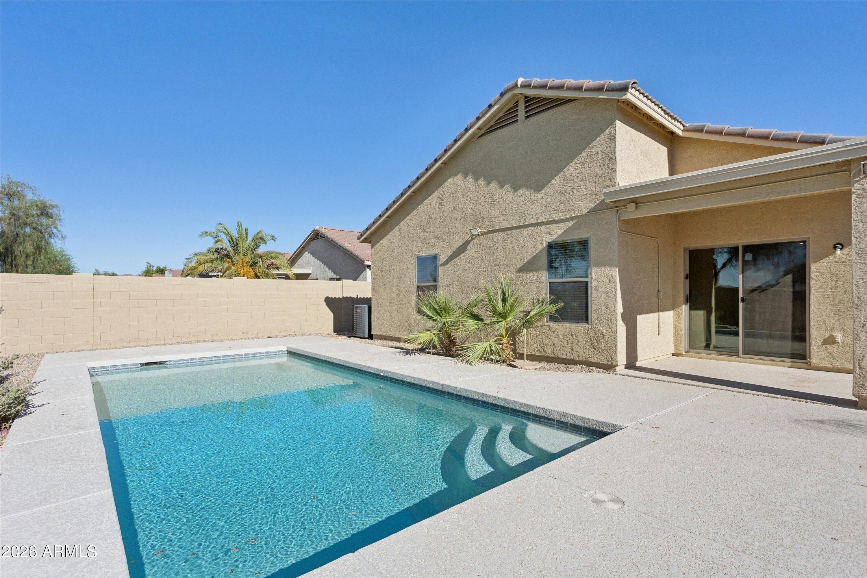 1114 East Pedro Road Phoenix, AZ 85042 - Photo 6 of 33