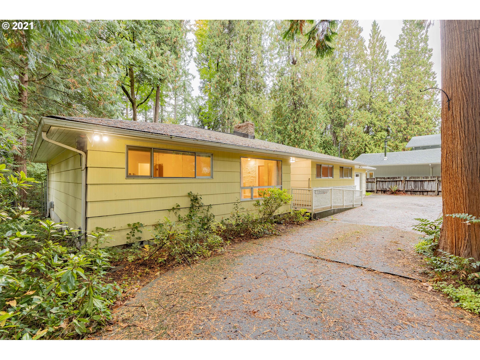 2943 Laurel Road Longview, WA 98632 - Photo 5 of 27 Gallery Image 5