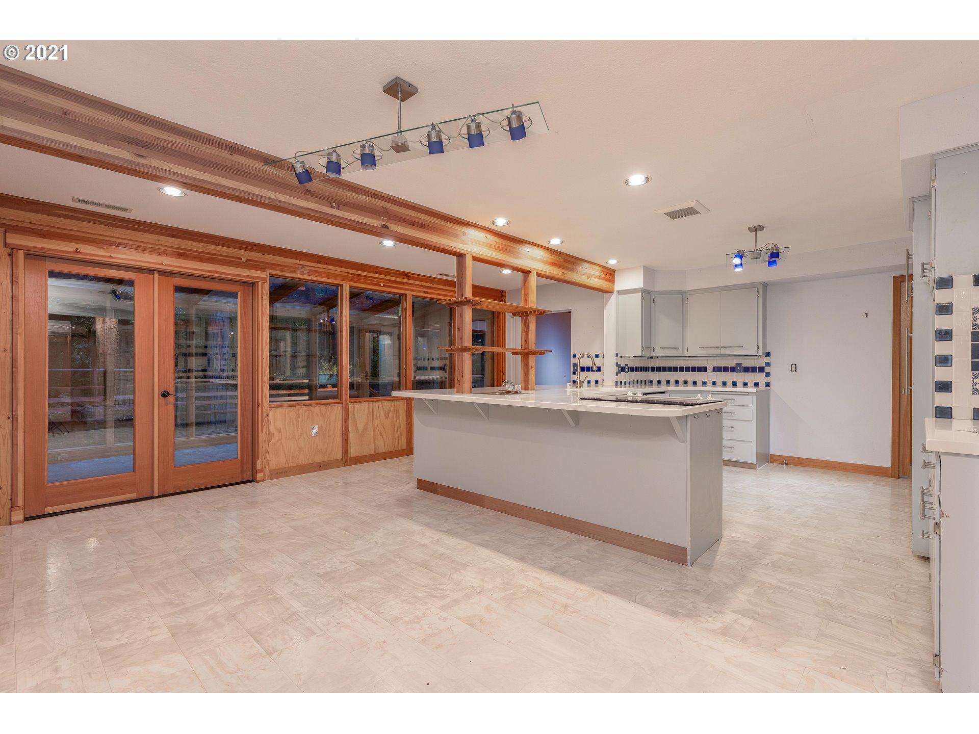 2943 Laurel Road Longview, WA 98632 - Photo 8 of 27 Gallery Image 8