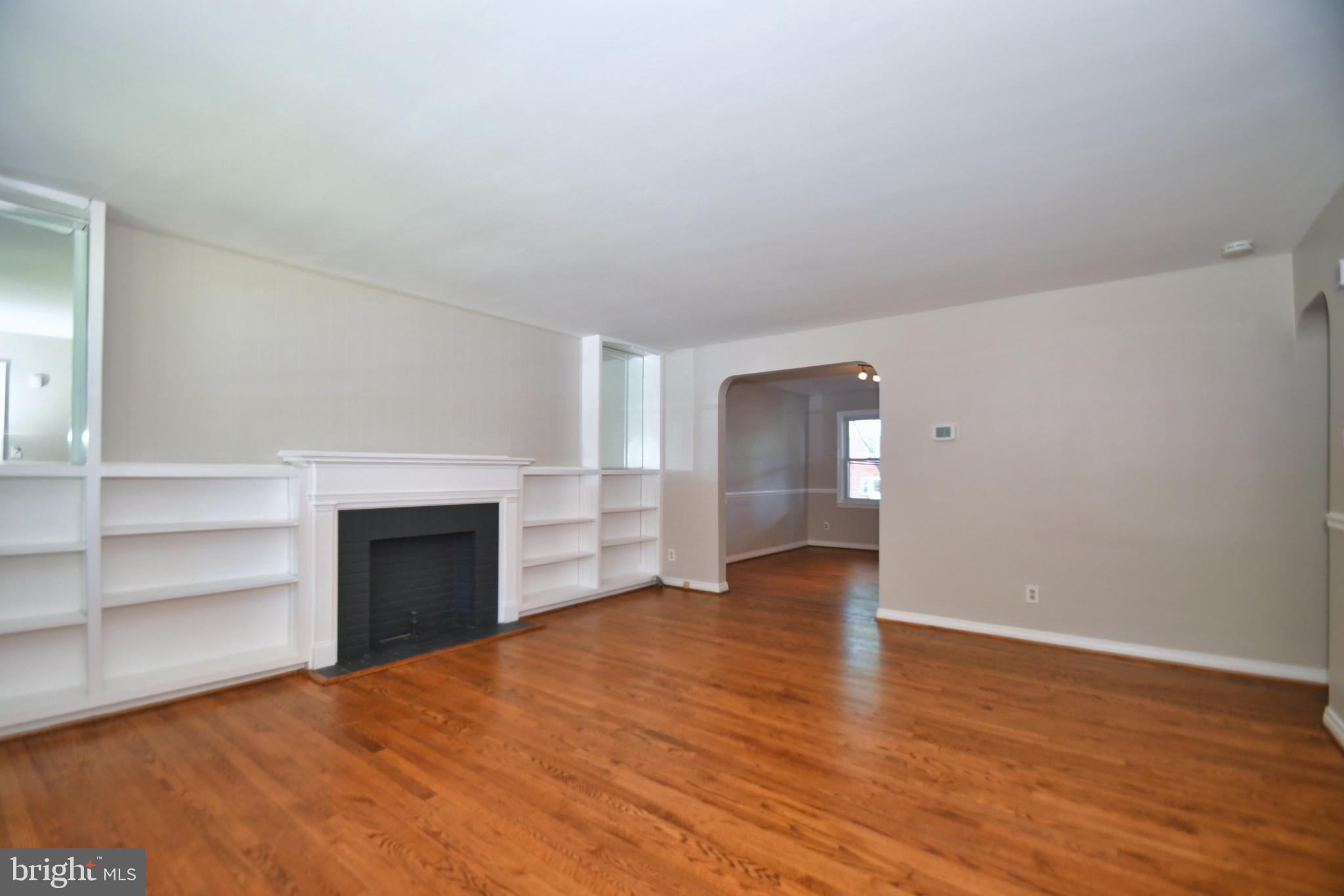 1706 Aberdeen Road Towson, MD 21286 - Photo 2 of 38 Living Room