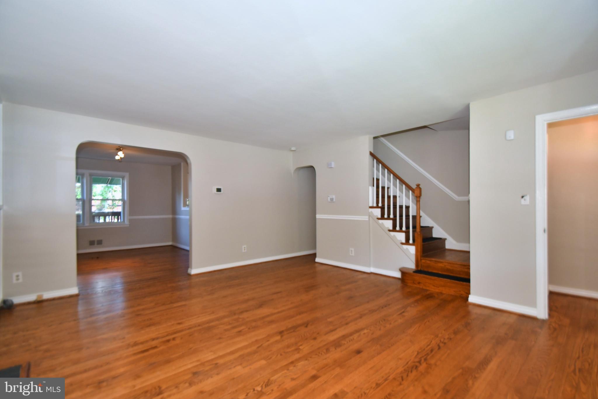 1706 Aberdeen Road Towson, MD 21286 - Photo 5 of 38 Living Room