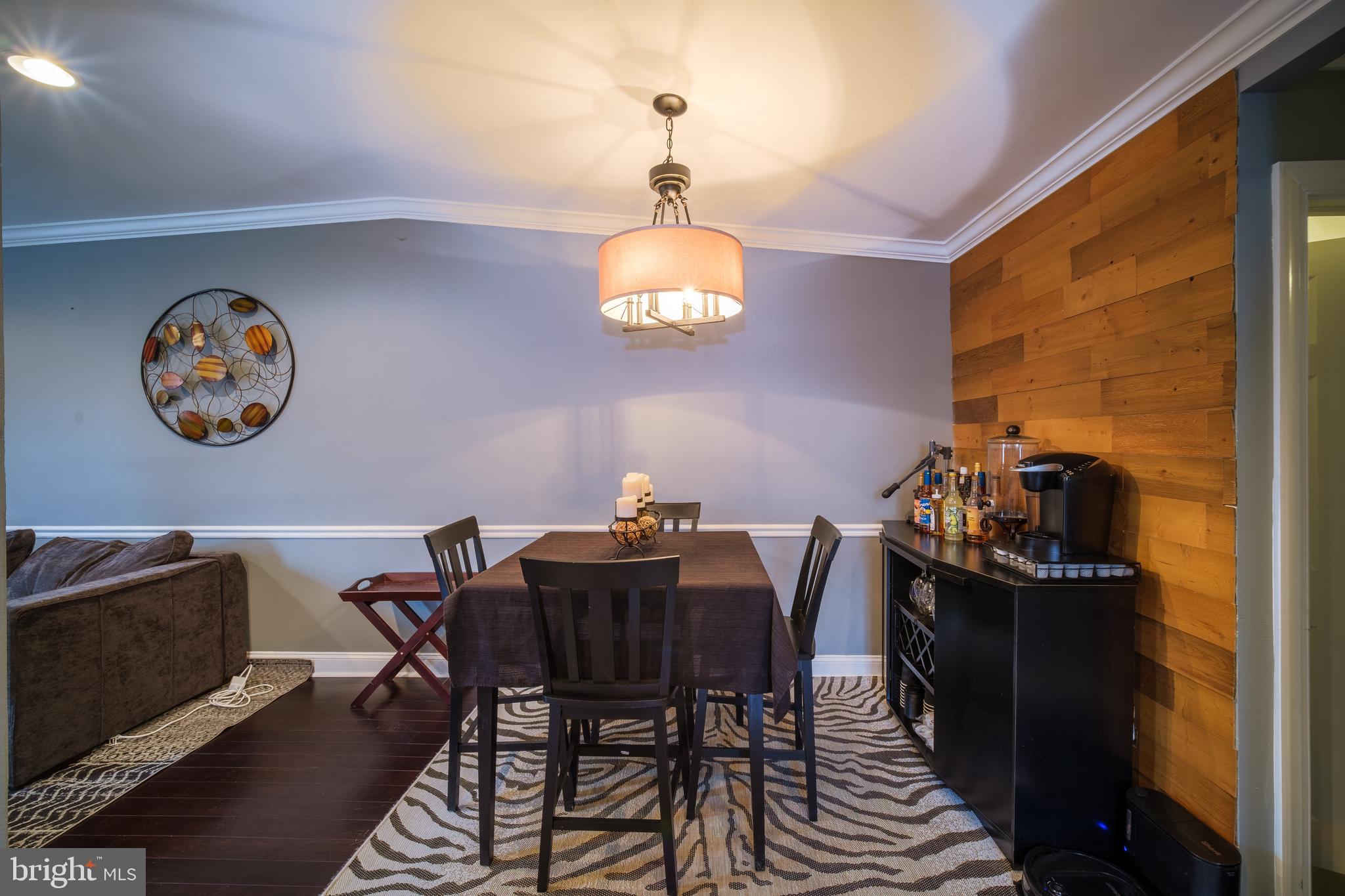 728 Hill Road Philadelphia, PA 19128 - Photo 4 of 20