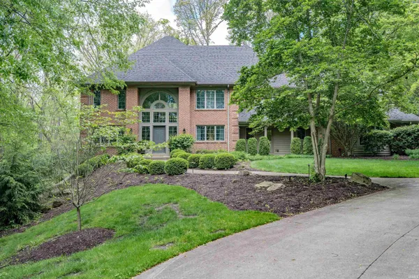 $1,200,000 | 7811 Glacier Creek Drive, Roanoke, IN 46783