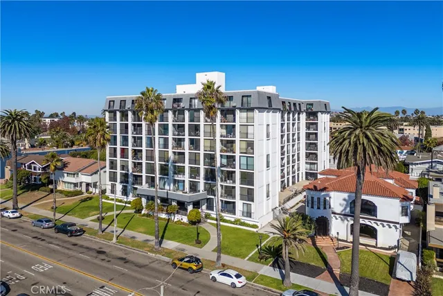 $519,000 | 2601 East Ocean Boulevard, Unit 208, Long Beach, CA 90803