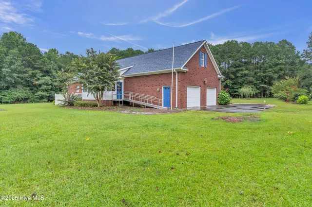 $434,999 | 235 Kitty Noecker Road, Pink Hill, NC 28572