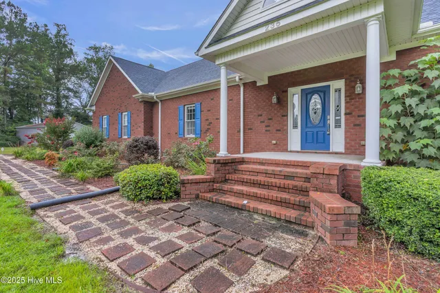 $434,999 | 235 Kitty Noecker Road, Pink Hill, NC 28572