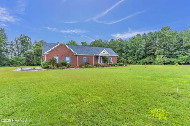 $434,999 | 235 Kitty Noecker Road, Pink Hill, NC 28572