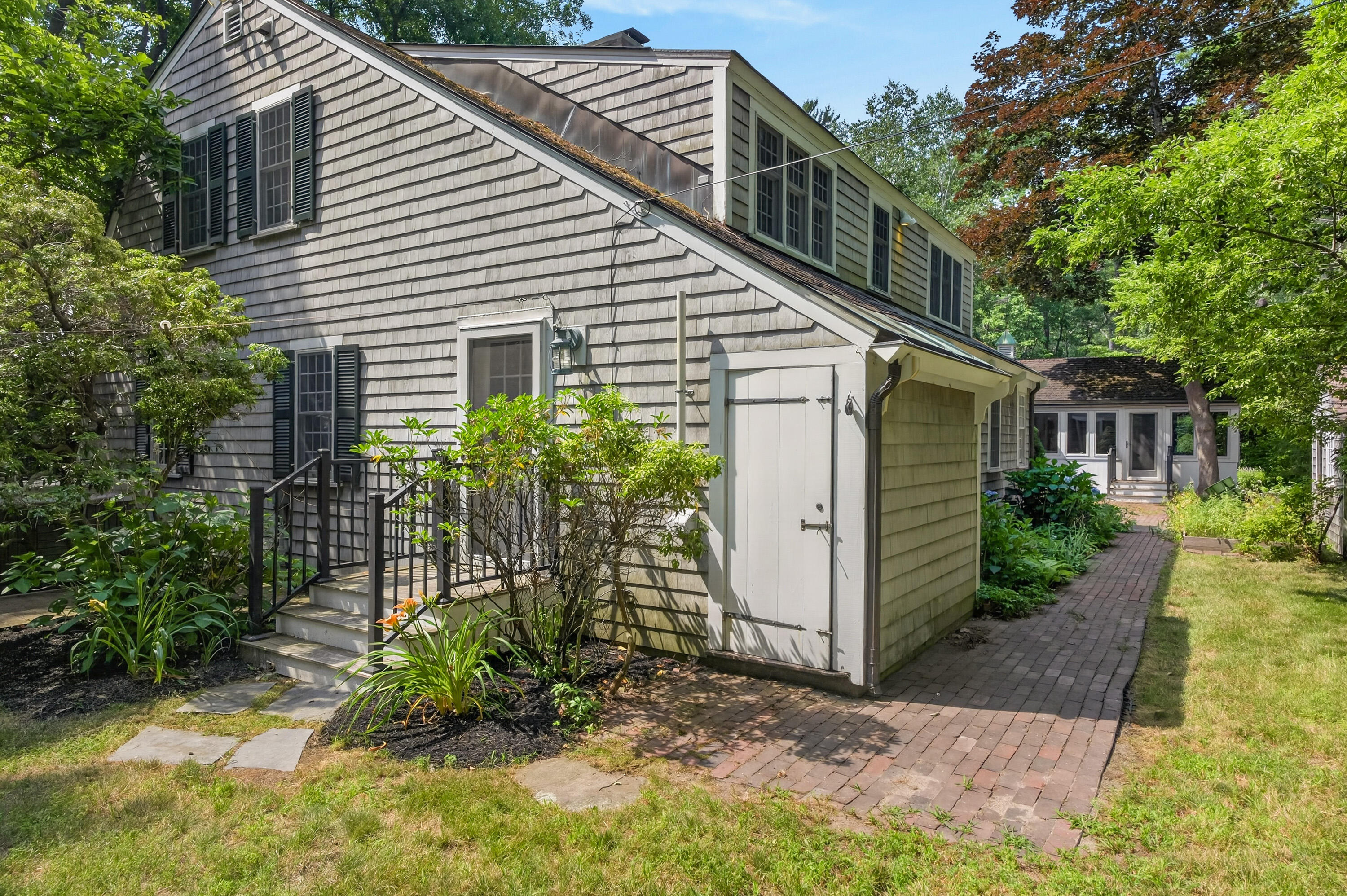 1062 Shore Road Cape Elizabeth, ME 04107 - Photo 42 of 49 20_1062 Shore Rd_Morneau Studios