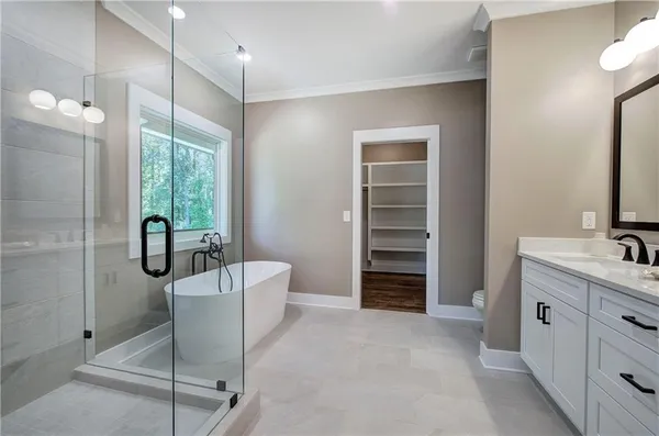 $779,900 | 10 Dove Pointe, Euharlee, GA 30145