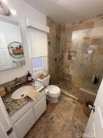 $7,995 | 377 Magnolia Drive, Laguna Beach, CA 92651