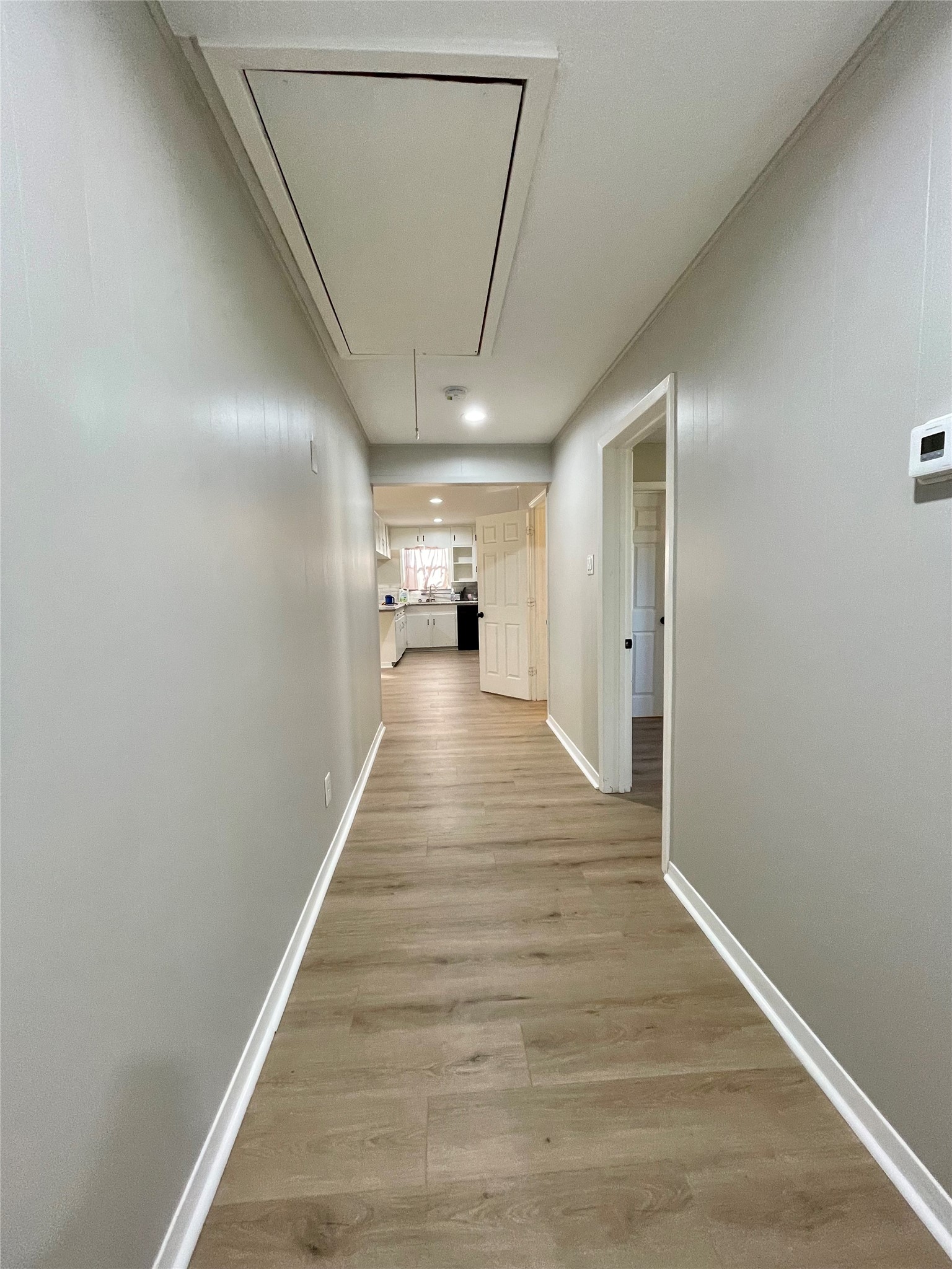 817 North Valderas Street Angleton, TX 77515 - Photo 9 of 22 Gallery Image 9