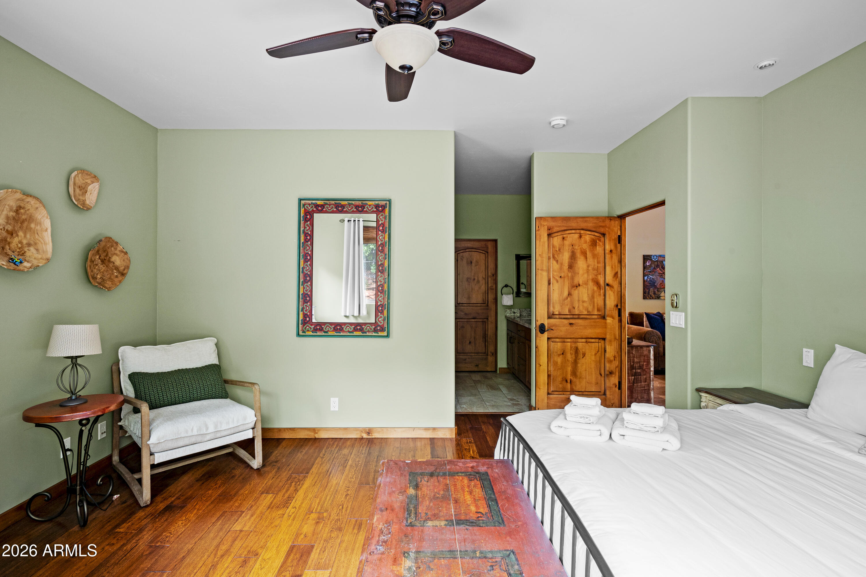 32 Susan Way Sedona, AZ 86336 - Photo 18 of 41 Primary Bedroom