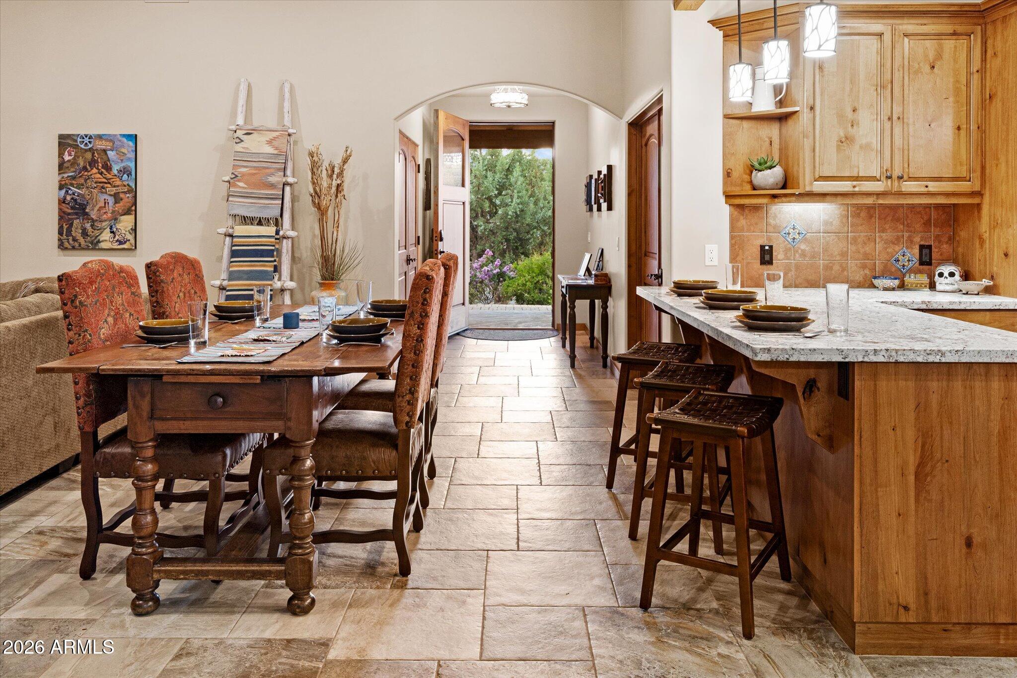 32 Susan Way Sedona, AZ 86336 - Photo 9 of 41 17-DSC09728