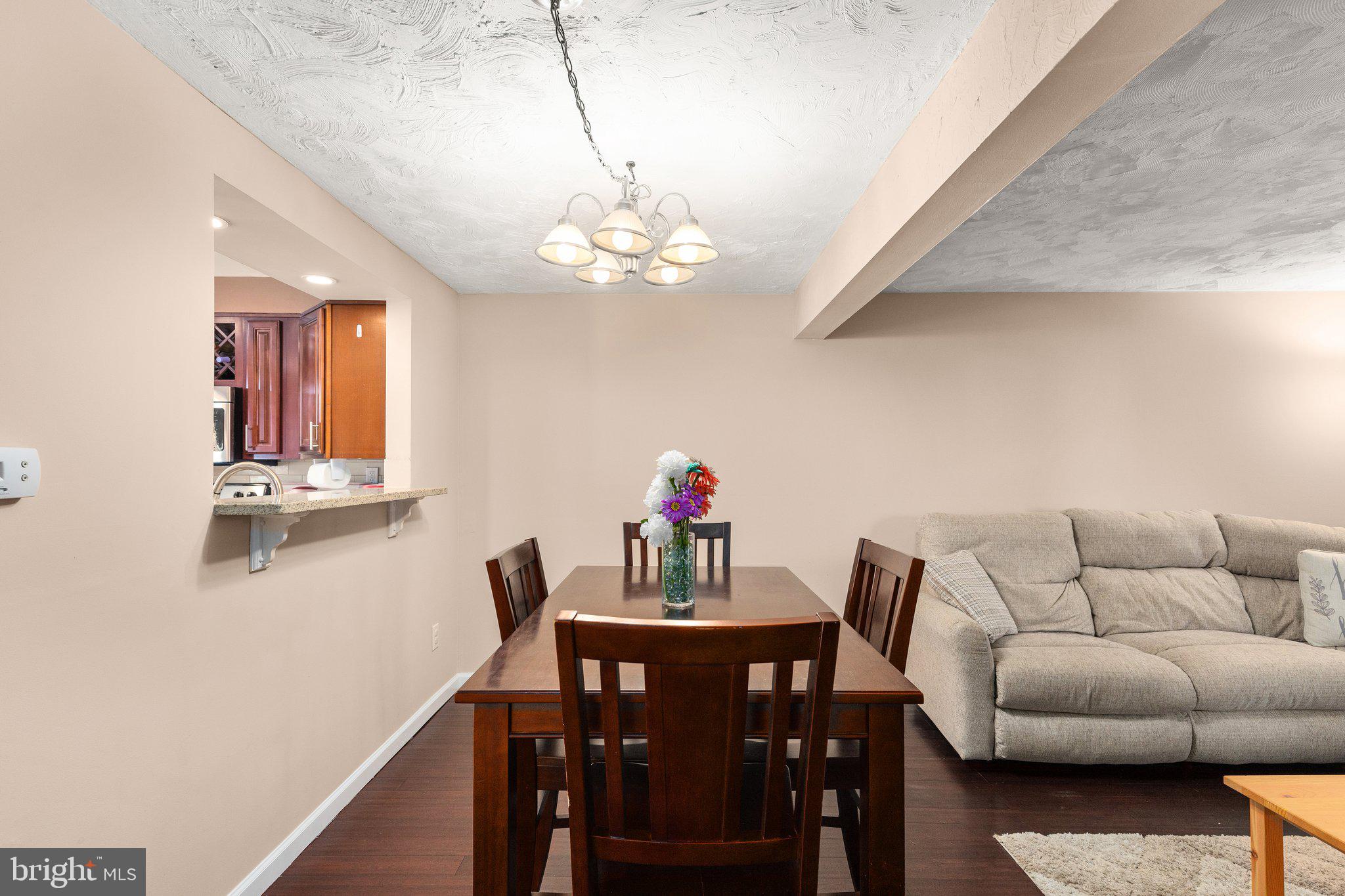 512 Holly Hunt Road Baltimore, MD 21220 - Photo 5 of 24