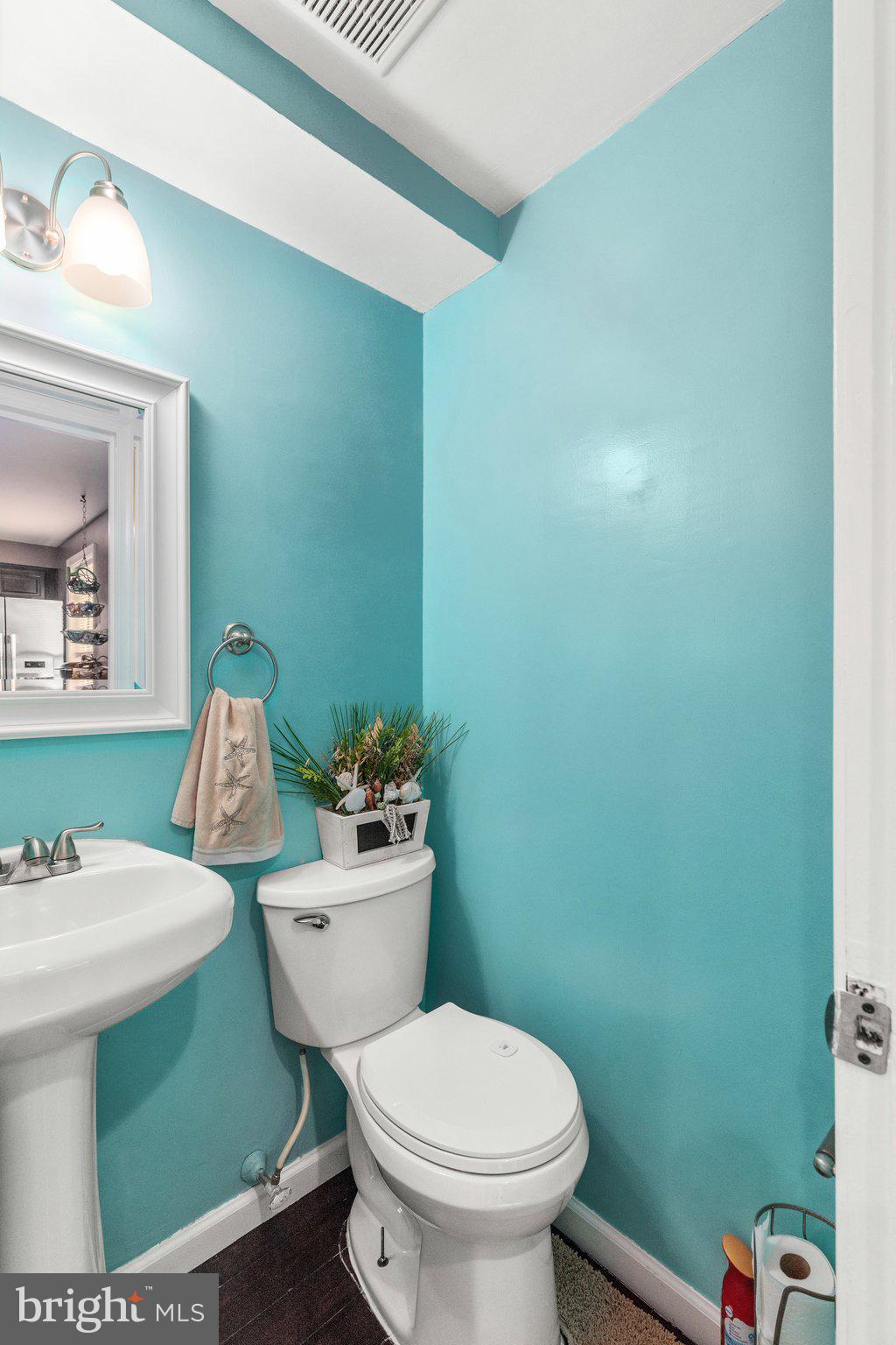 512 Holly Hunt Road Baltimore, MD 21220 - Photo 9 of 24
