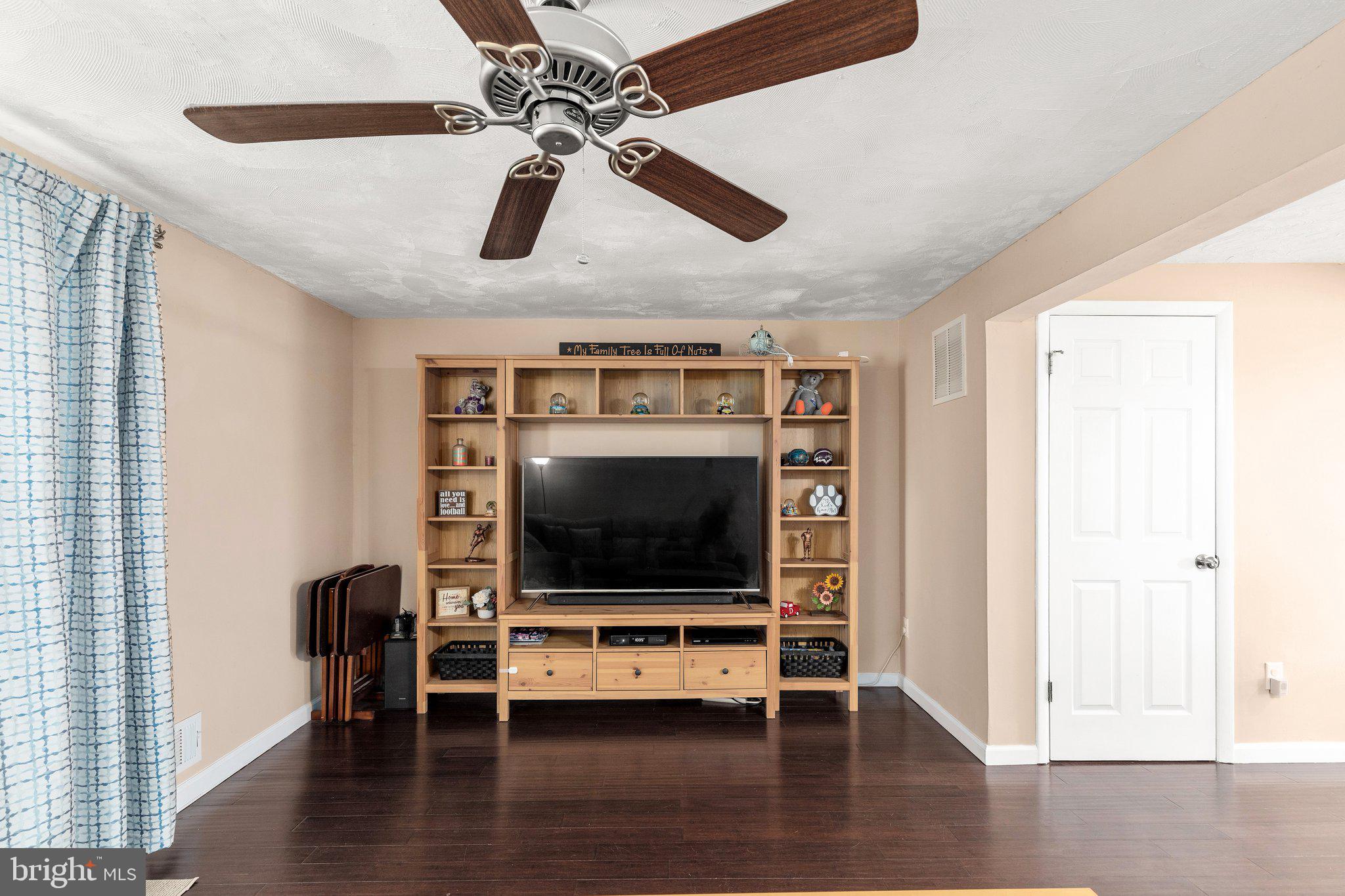 512 Holly Hunt Road Baltimore, MD 21220 - Photo 10 of 24