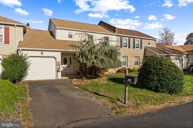 $465,000 | 217 Pebble Court, Chalfont, PA 18914