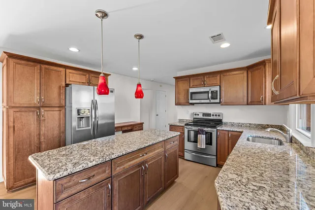 $465,000 | 217 Pebble Court, Chalfont, PA 18914