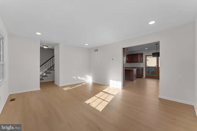 $465,000 | 217 Pebble Court, Chalfont, PA 18914