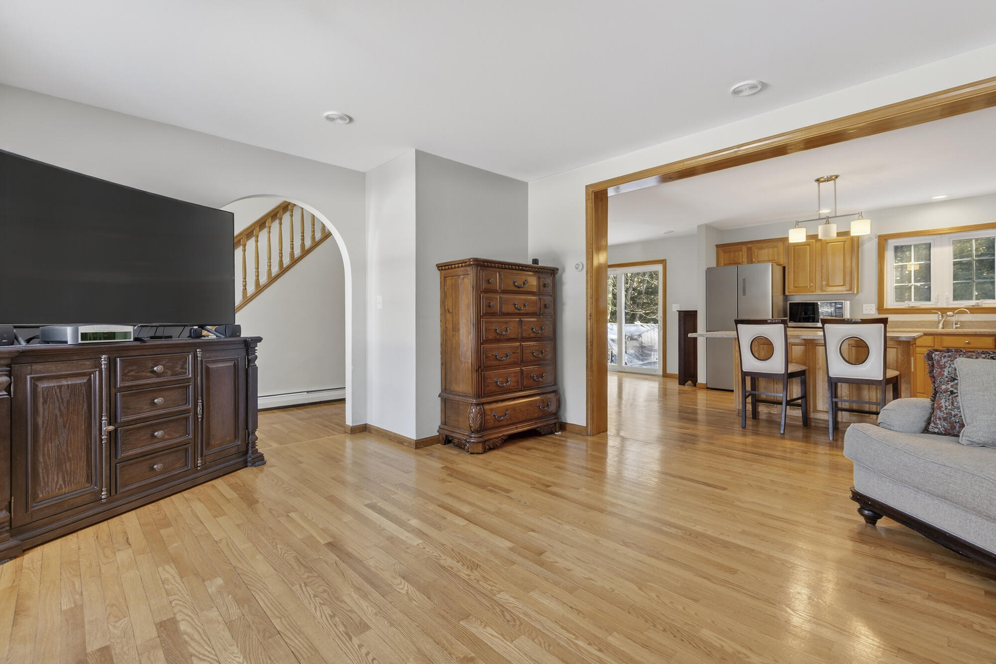 3 Trapper John Road Scarborough, ME 04074 - Photo 7 of 55 Living Room